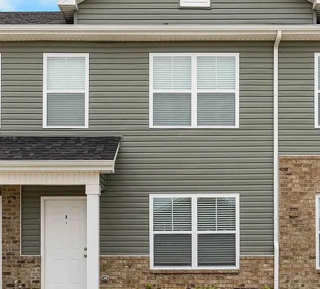2209 Eldos Trace Cir — Photo 30