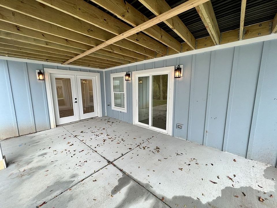 1st image of 44 Barefoot Ln