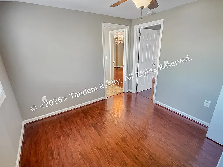 2228 Ashwood Ave #A — Photo 8