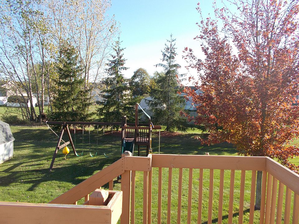1st image of 202 Talon Dr