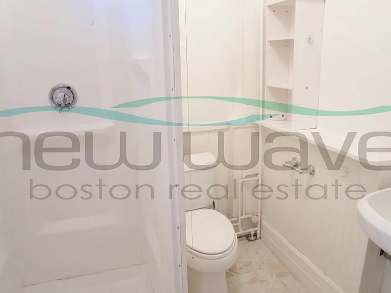 147 Charles St #2 — Photo 2