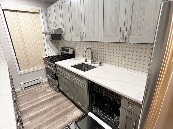 3rd image of 23-63 27th St #2