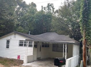 504 W Lee St, Tuskegee, AL 36083