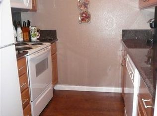 675 Newberry Ln APT 142, Hayward, CA 94544