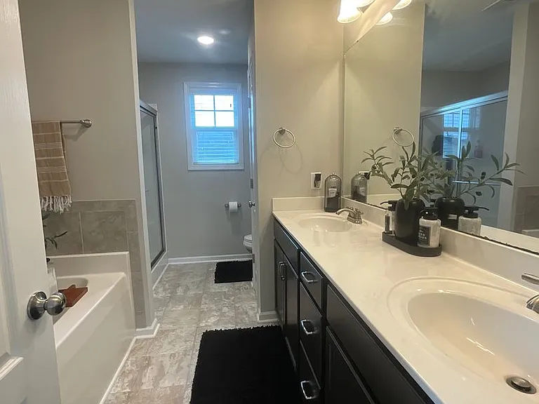134 Chatfield Dr — Photo 15