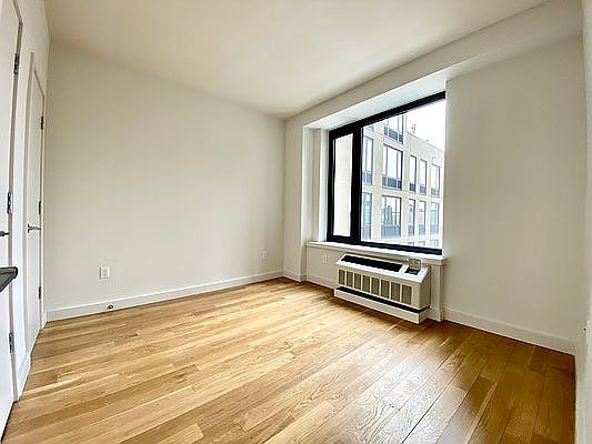 5th image of 409 Eastern Pkwy #3228