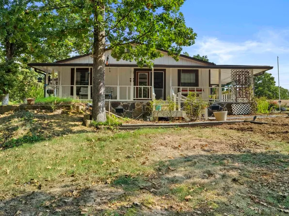 17 Lakeshore Dr, Conway, AR 72032