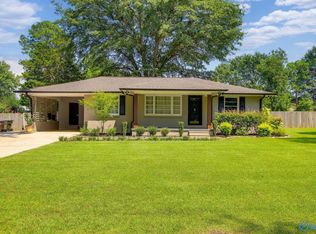 1716 Dianne St SW, Decatur, AL 35601