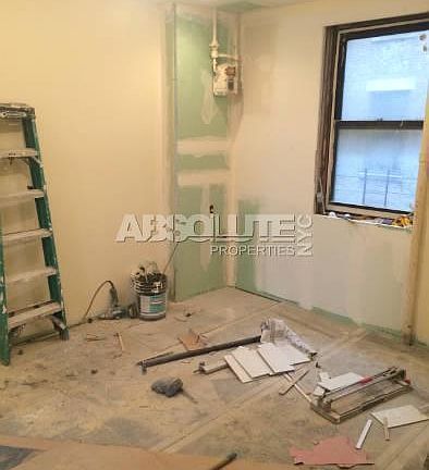 2nd image of 2 Saint Nicholas Pl APT 65