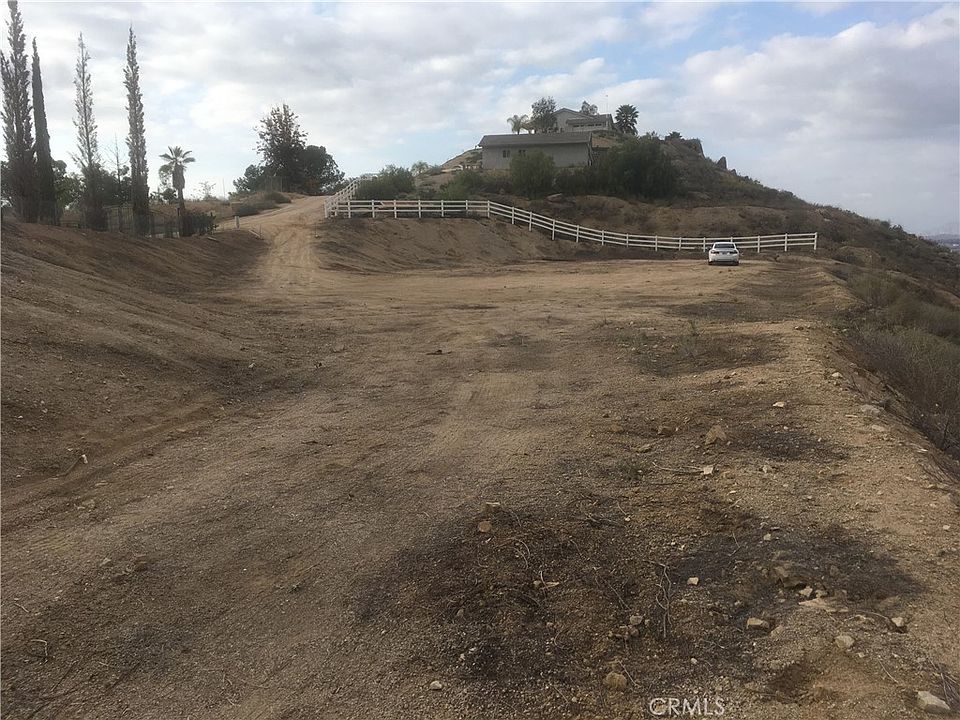 1st image of 21066 Onaknoll Dr #5