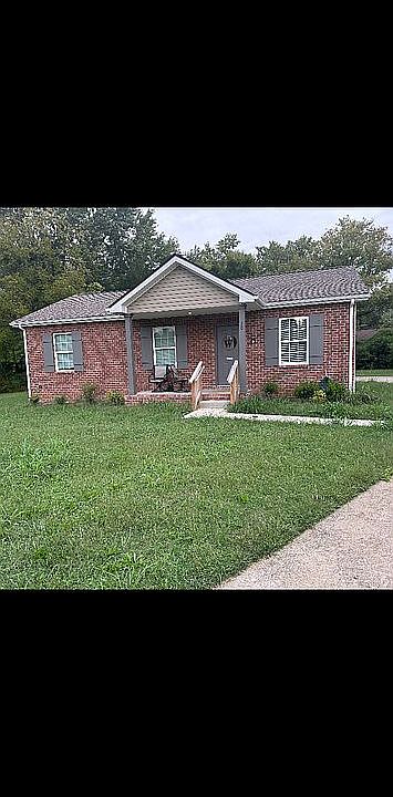 1st image of 10 Jamestown Pl