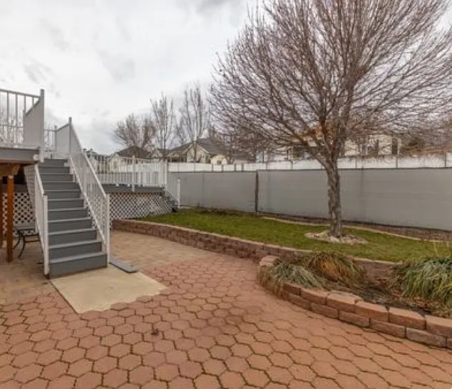 2212 N 700 W — Photo 22