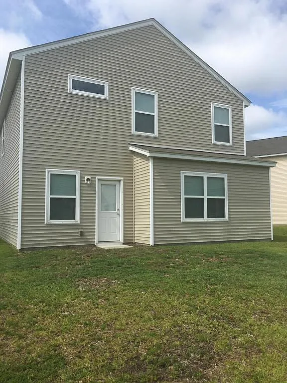 Building Photo - 1013 Balmore Dr
