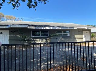 2897 NE 2nd Ave, Boca Raton, FL 33431