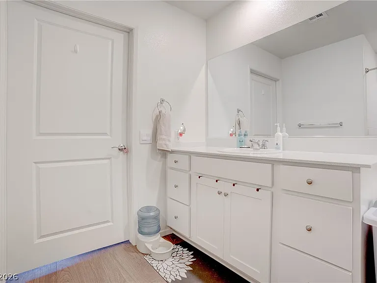 7890 Aurora Sky St #2 — Photo 18