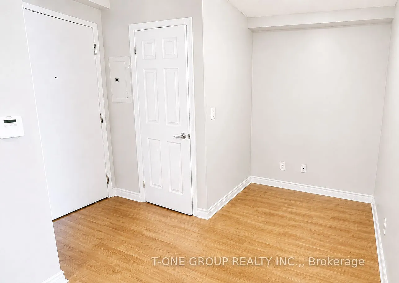 2 bed, $2,300 — Photo 3
