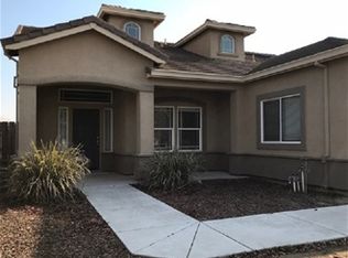 2512 Brickburg St, Denair, CA 95316