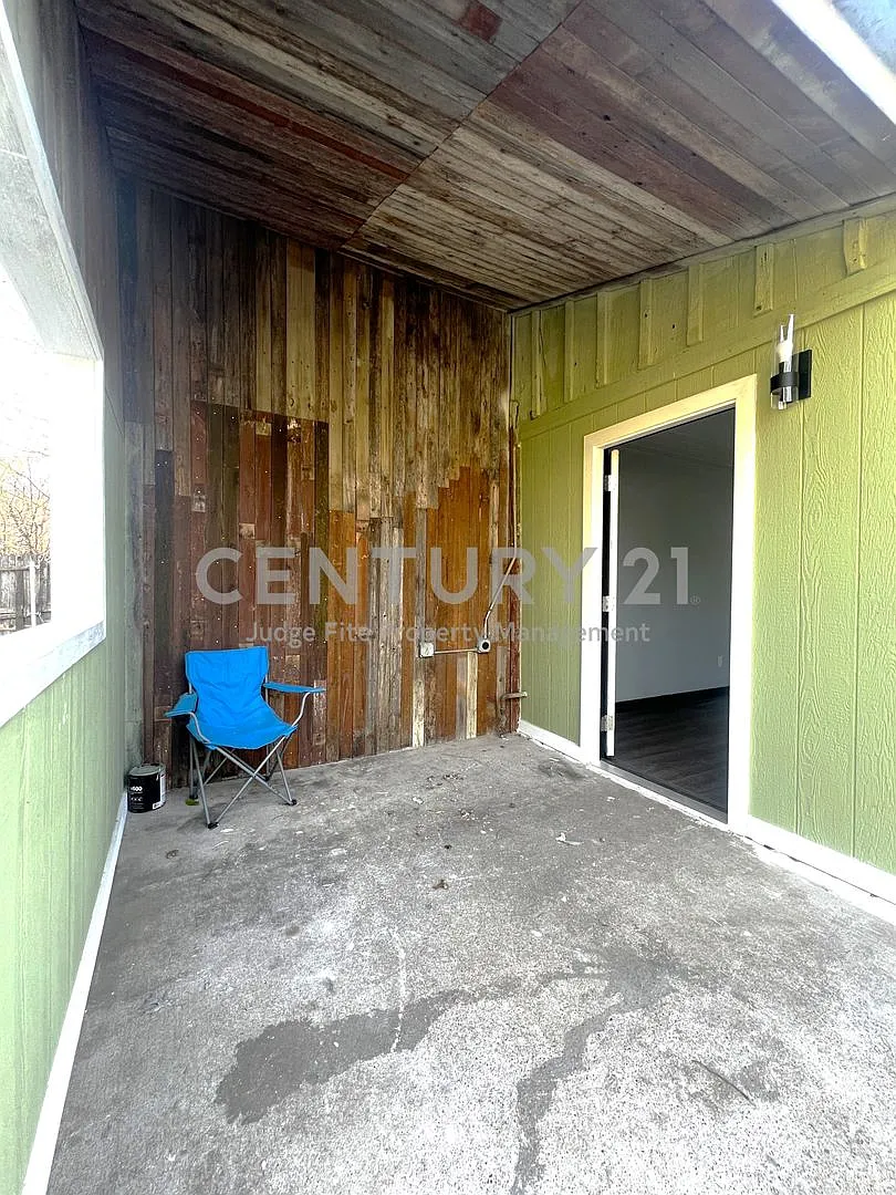 Charming 1/1 in Castleberry ISD for Rent! — Photo 3