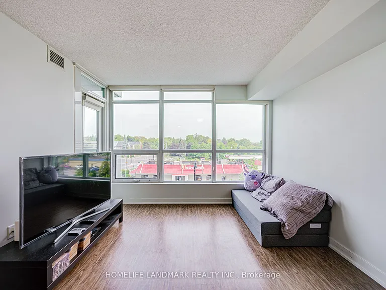 15 Singer Ct #305 — Photo 20