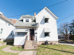 501 N 6th St, Rockford, IL