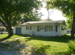 122 S Pitt St, Virginia, IL 62691