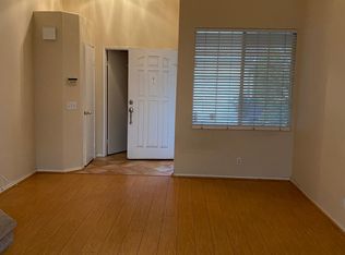 285 Springmist Ln, Simi Valley, CA 93065