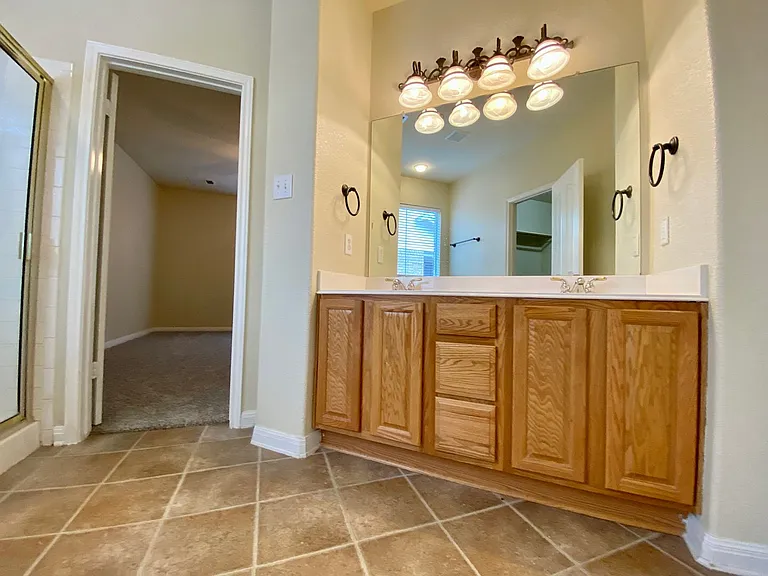 2314 Zoa Dr — Photo 20