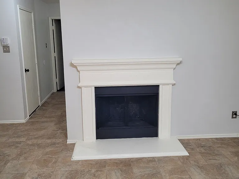 2608 Plantation Dr — Photo 8