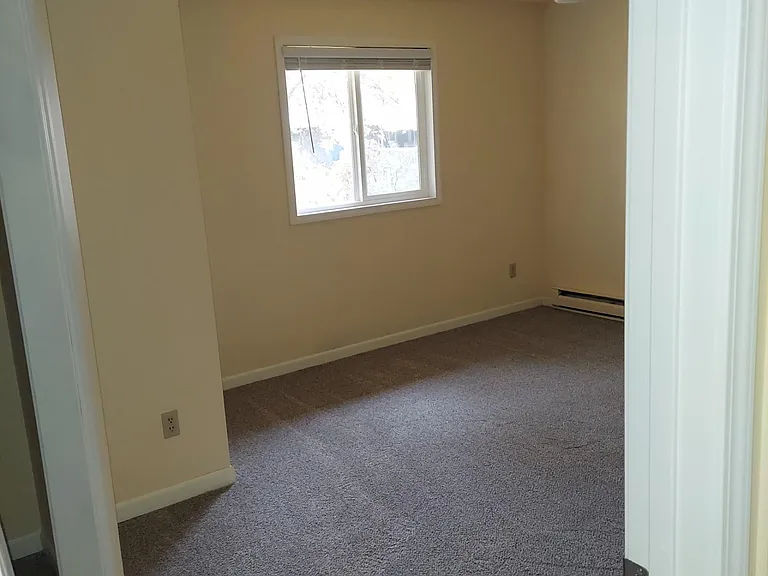 2404 S Hills Dr #3 — Photo 5