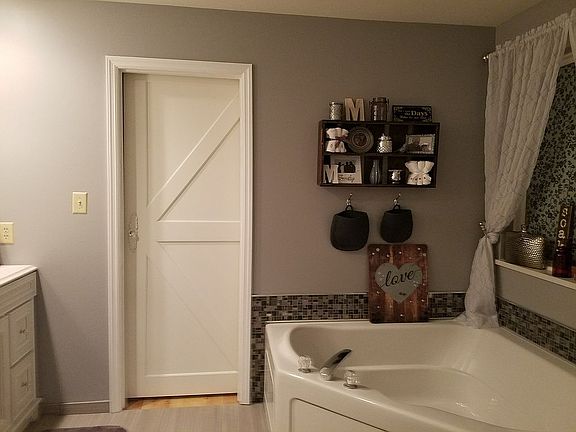2nd image of 10938 Cedarberry Pl