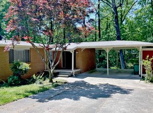 1638 Delia Dr, Decatur, GA 30033