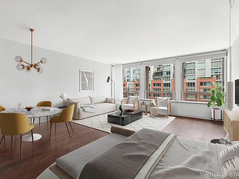 330 E 33rd St #5D — Photo 1
