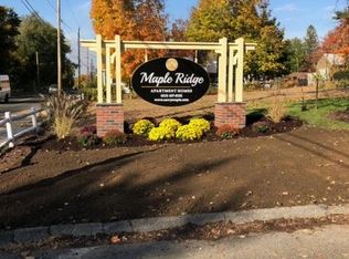 6 Theroux Ct APT 10D, Chicopee, MA 01020