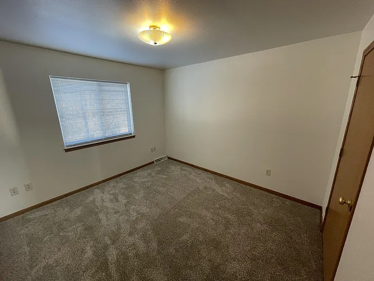 148 Sater St #1 — Photo 8