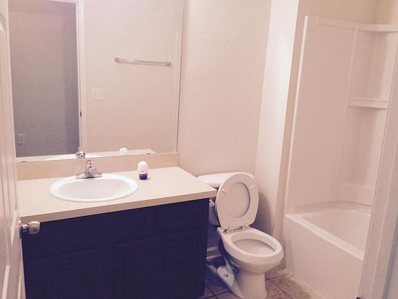3rd image of 4920 Key Lime Dr Unit 203