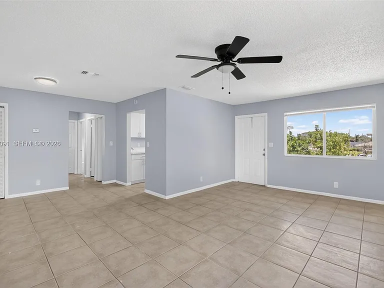 2201 Catherine Dr #3 — Photo 11
