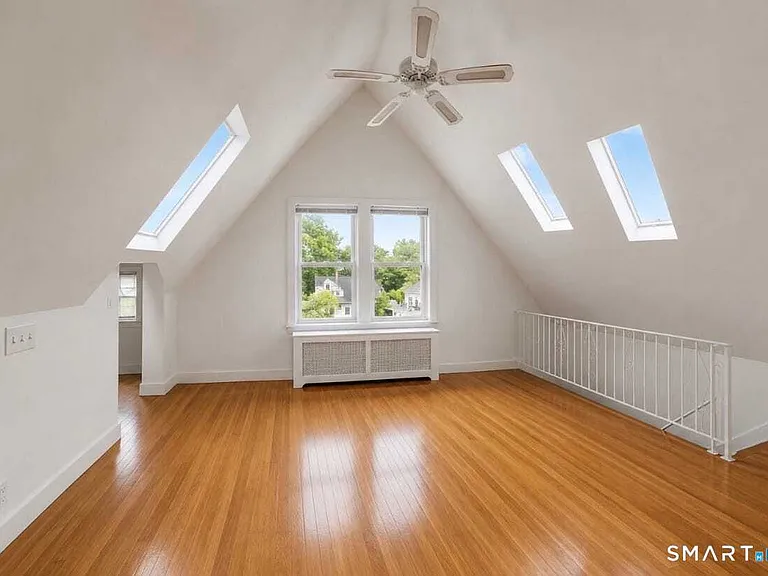 97-99 Beacon St #3 — Photo 3
