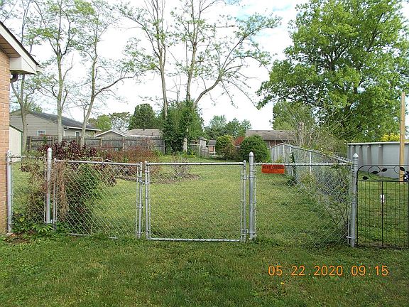 5th image of 229 Vicksburg Dr