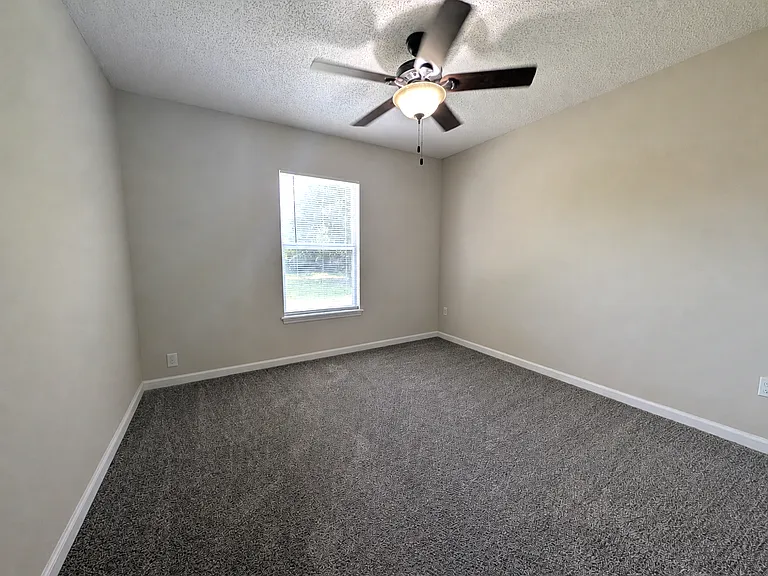 127 Plantation Point Dr — Photo 12