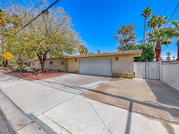 4th image of 3021 Mason Ave