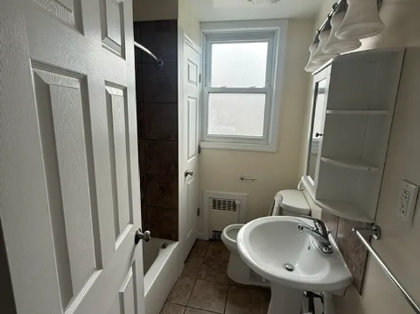 20 Clinton Ter #2, Irvington, NJ 07111