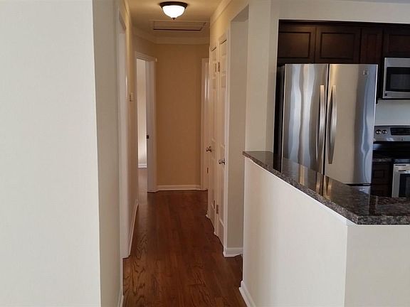 4th image of 23349 Brookdale Blvd
