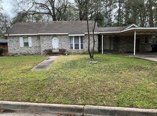 447 Glover Dr, Longview, TX 75601