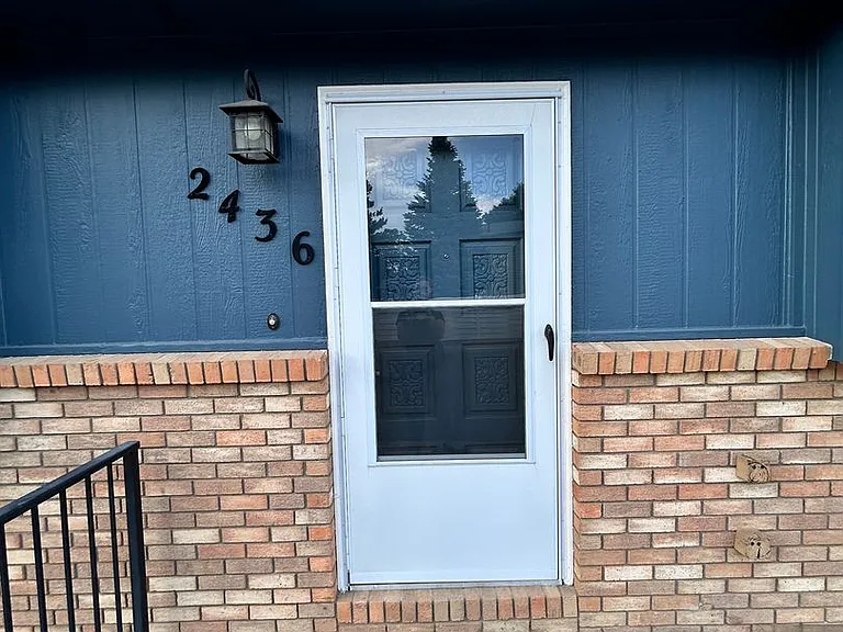 2436 Scott Ct — Photo 27