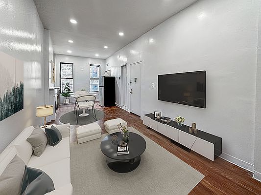 3rd image of 2295 Adam Clayton Powell Jr Blvd APT 1
