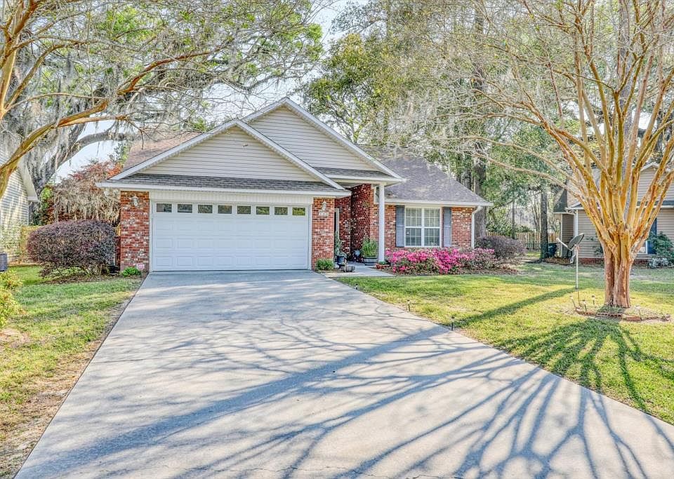 1st image of 132 Rachel Ln