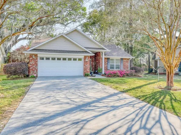 132 Rachel Ln, Thomasville, GA 31792