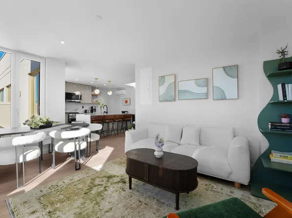 16 West Street image 1 of 28