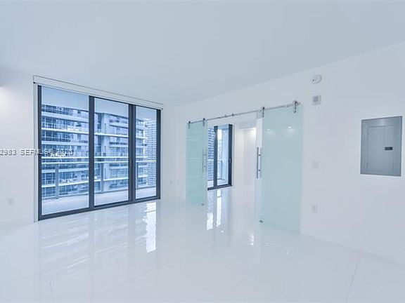 3rd image of 1010 Brickell Ave #Cu-3107