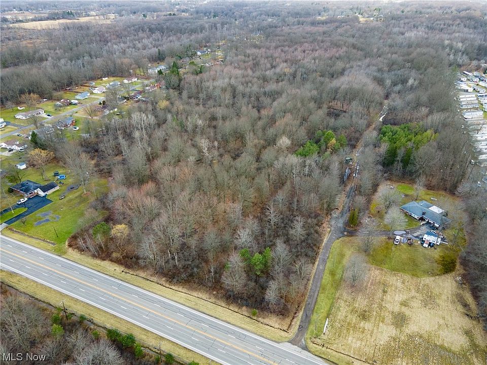 2nd image of Youngstown Kingsville Rd